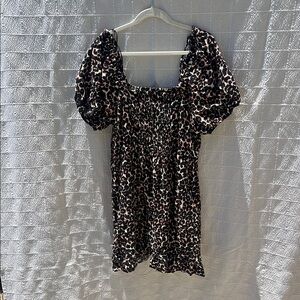 Who What Wear Black and White Puff Sleeve Mini Dress